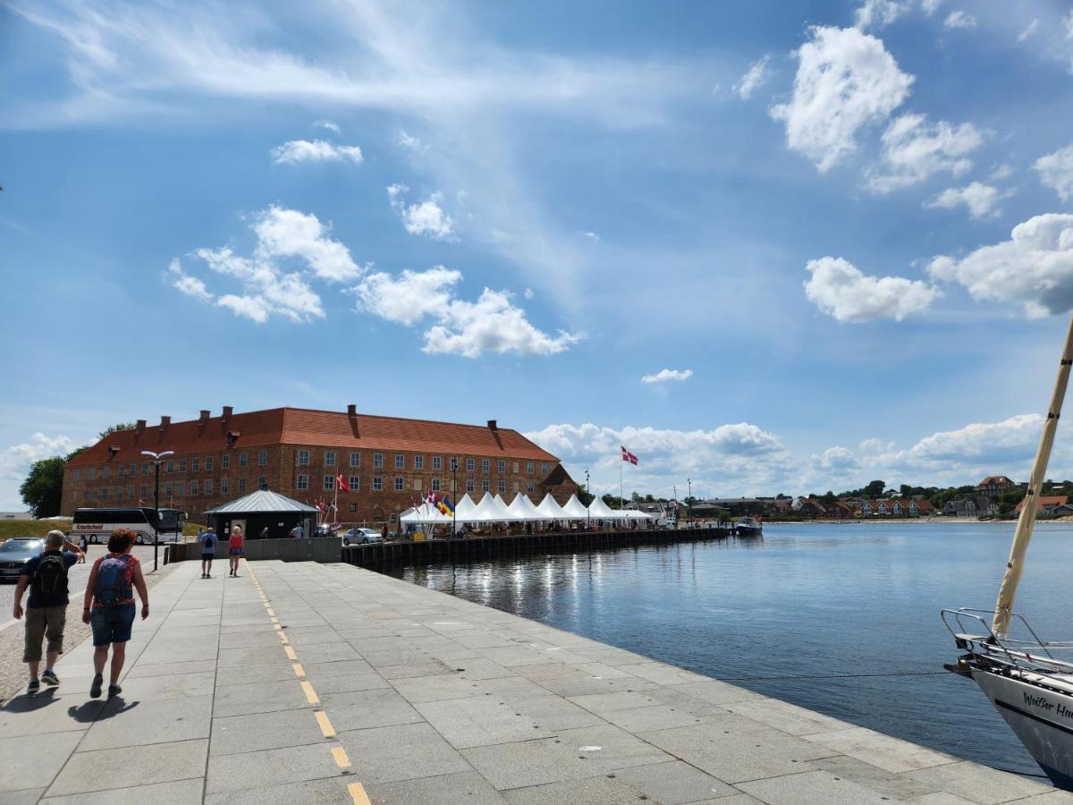 Ferienwohnung Grannys Harbour View - 1St Floor Sønderborg Exterior foto